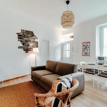 아파트 Raffaella In Center 코모