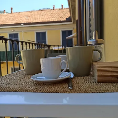 Raffaella In Center 코모